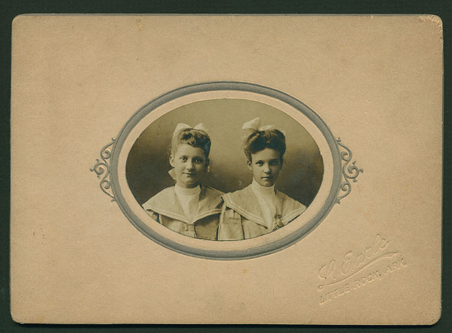 williams_nannie_oval.jpg, Nannie Clara Williams & friend, Little Rock,Arkansas